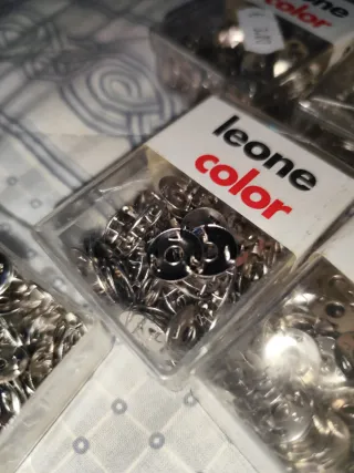 800 spillette Leone Color