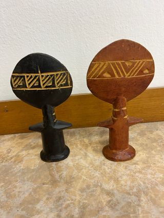 Sculture in legno artigianali africane