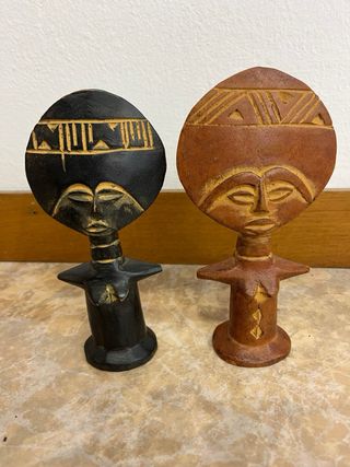 Sculture in legno artigianali africane