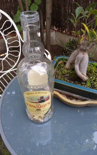 Botella Whisky Sir Edward's Vacía Vintage