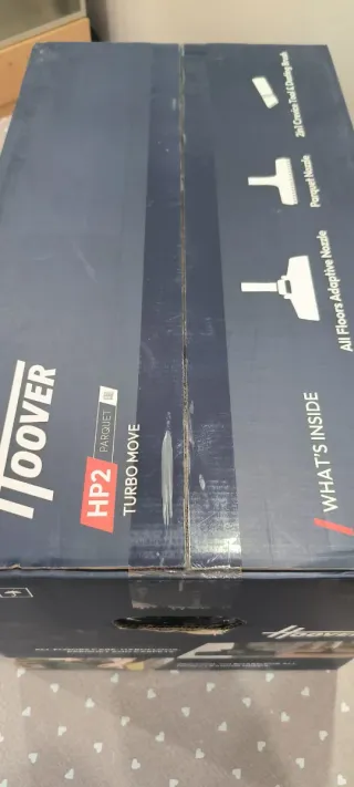 Aspirador Hoover HP2 Turbo Move En su caja