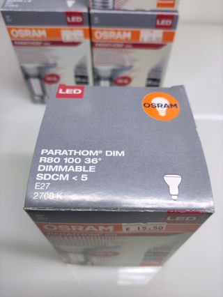 4 Lampadine LED Osram Parathom E27 2700K