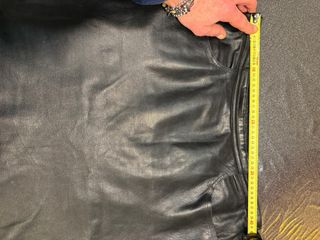 Gonna in vera pelle vintage nera