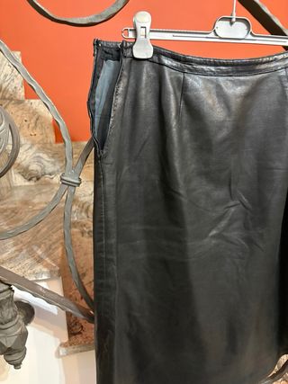 Gonna in vera pelle vintage nera