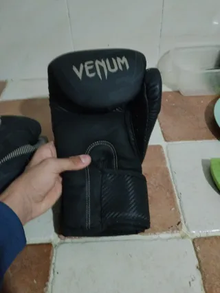 Guantes de Boxeo Venum 14 oz