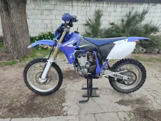Yamaha Enduro 450cc 4T Azul/Blanca