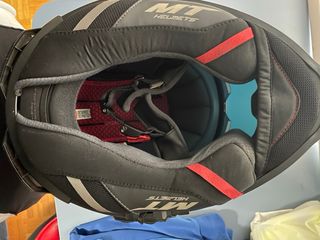 Casco de moto MT Talla L