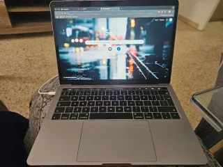 MacBook Pro Apple Plata