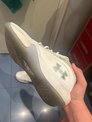 Zapatillas Baloncesto Under Armour Blancas t. 45