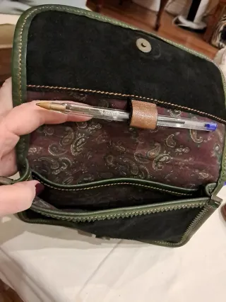 Riñonera elegante de piel