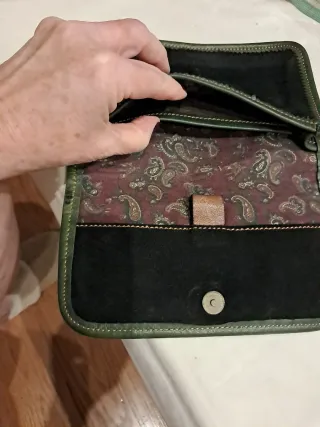 Riñonera elegante de piel