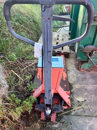 Transpaleta con báscula