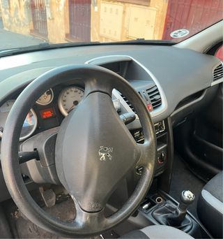 Peugeot 207 2007