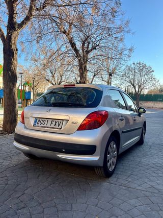 Peugeot 207 2007