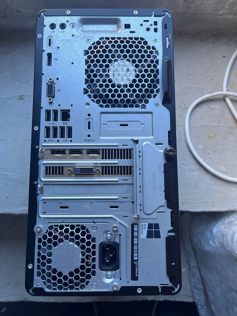 PC Sobremesa HP ProDesk 400 G4 MT | i5-7500 | Prof afbeelding 3