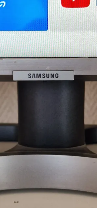 Samsung Smart TV 4K Negra