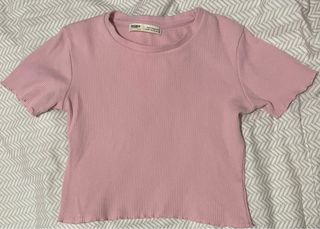 Camiseta Pull&Bear rosa corta Talla S