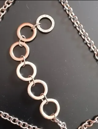 Cintura metallica con anelli cromati