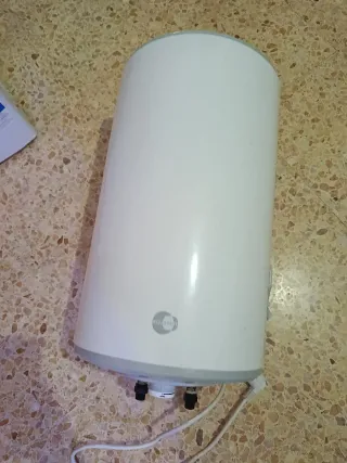 Termo eléctrico Equation blanco