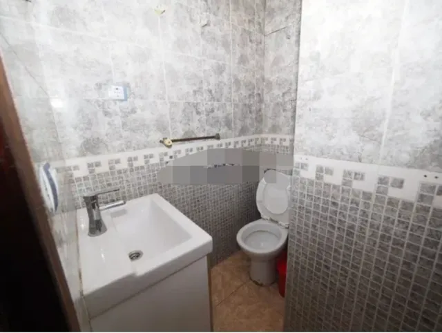 Piso luminoso con terraza en Barcelona centro