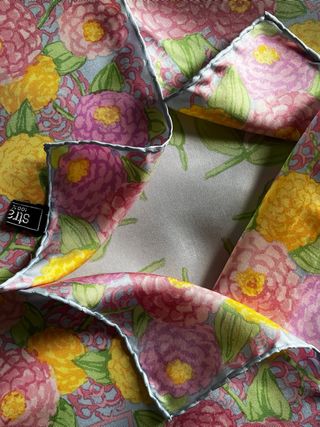 Ken Scott foulard vintage pura seta a fiori.