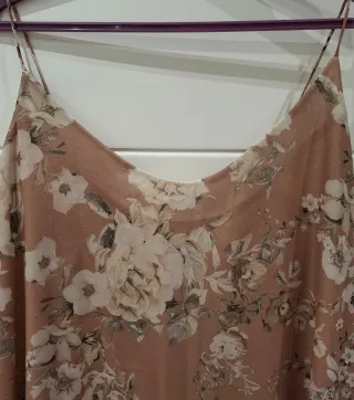 Vestido floral  tirantes de noche