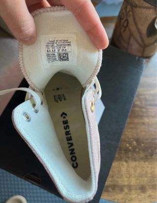 Converse rosas y blancas nuevas no negociables