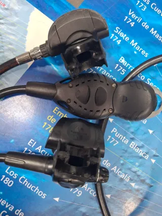 Regulador buceo Scubapro MK25