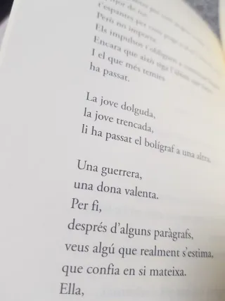 2 libros en valenciano