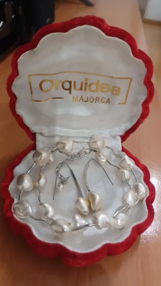 Conjunto collar y pendientes Orquidea Majorica