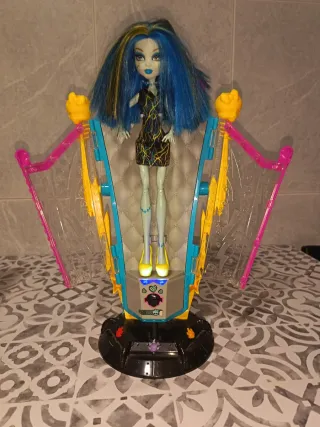 Monster High Fusión Freaky Muñeca