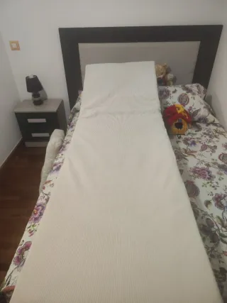 Sofá cama individual beige nuevo