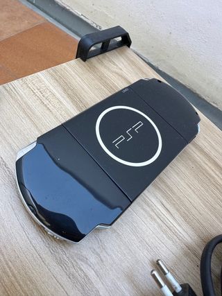 PSP 3000 128GB + Batería Nueva