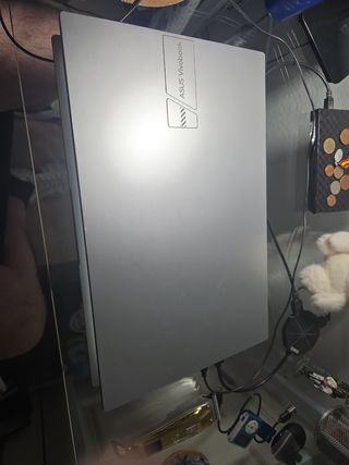 ASUS Vivobook 15 Plata