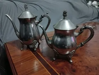 Set di teiere e fruttaio in argento