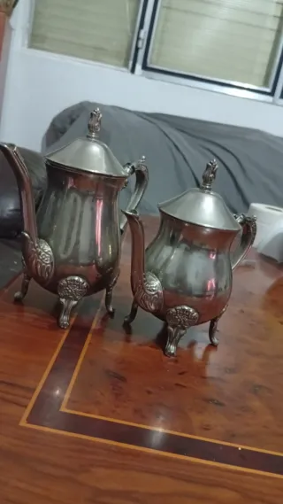 Set di teiere e fruttaio in argento