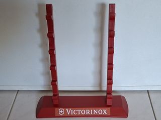Expositor artesanal para Canivetes Victorinox