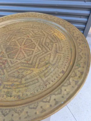 Mesa Marroquí grande antigua últimos días