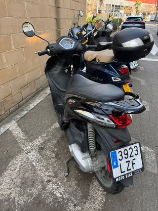 Piaggio Liberty 125 Negra 2022