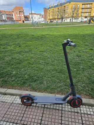 Patinete Eléctrico Xiaomi Mi 365