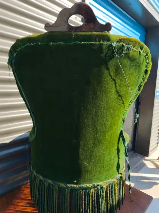 Silla noddy verde oliva antigua buen estado