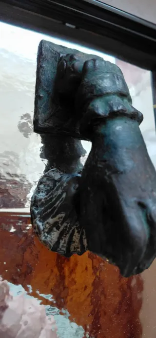 Aldaba antigua Victoriana Francesa s.XIX bronce