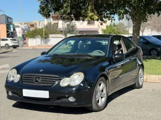 Mercedes-Benz Clase C 240 Gasolina
