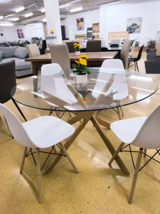 Mesa redonda cristal y patas metalicas