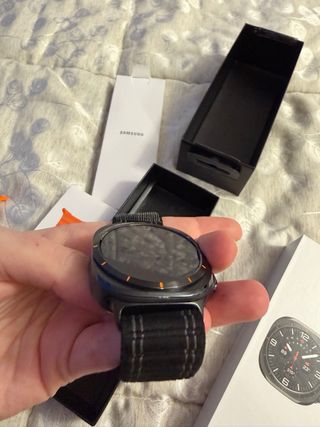 Samsung Galaxy Watch Ultra - Grafite grigi/Arancio