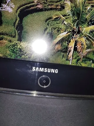 32" TV Samsung LE32R87BD para consolas