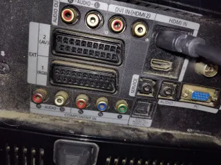 32" TV Samsung LE32R87BD para consolas