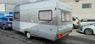 Caravana Dethleffs 460 - 5 plazas