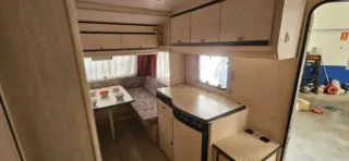 Caravana Dethleffs 460 - 5 plazas