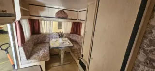 Caravana Dethleffs 460 - 5 plazas